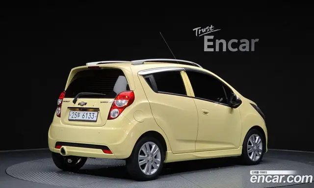 Chevrolet Spark 2014 1.0 автомат (гидро), миниатюра 2 Chevrolet Spark 2014 1.0 автомат (гидро), миниатюра 2