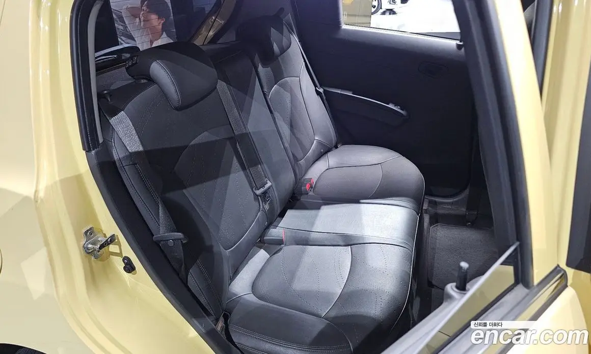 Chevrolet Spark 2014 1.0 автомат (гидро), фото 17 Chevrolet Spark 2014 1.0 автомат (гидро), фото 17