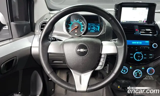 Chevrolet Spark 2014 1.0 автомат (гидро), миниатюра 12