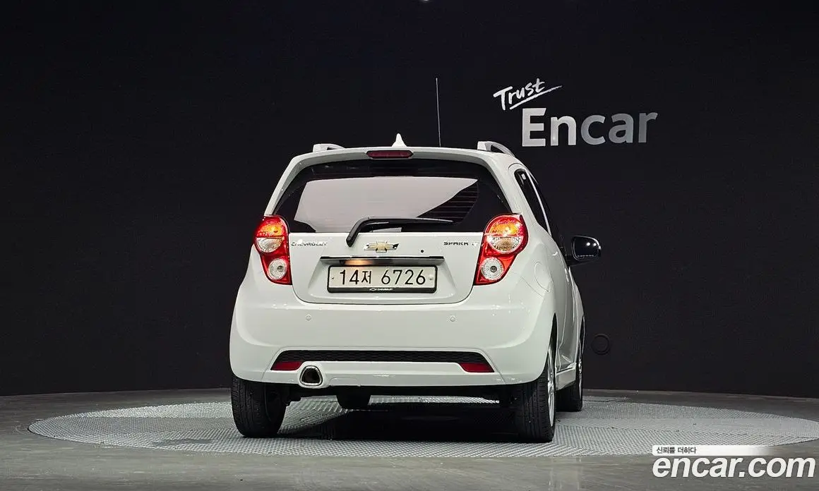 Chevrolet Spark 2014 1.0 автомат (гидро), фото 4 Chevrolet Spark 2014 1.0 автомат (гидро), фото 4