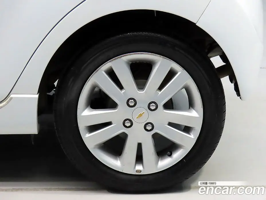 Chevrolet Spark 2014 1.0 автомат (гидро), фото 20