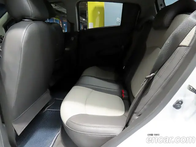 Chevrolet Spark 2014 1.0 автомат (гидро), миниатюра 7