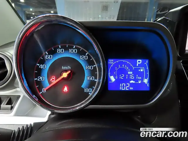 Chevrolet Spark 2014 1.0 автомат (гидро), миниатюра 9