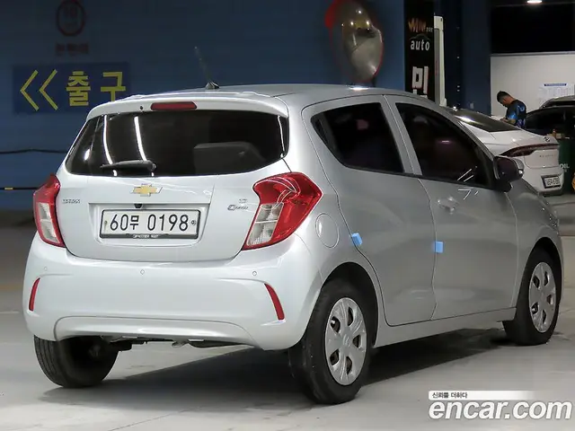 Chevrolet Spark 2015 1.0 автомат (гидро), миниатюра 2 Chevrolet Spark 2015 1.0 автомат (гидро), миниатюра 2