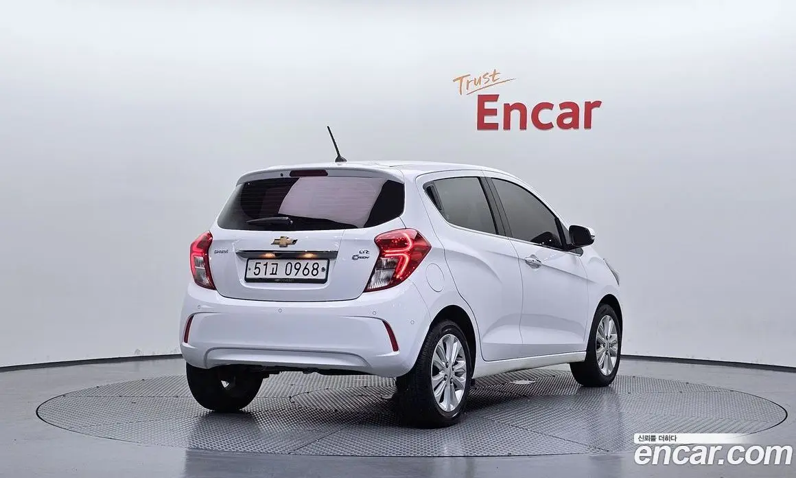 Chevrolet Spark 2016 1.0 автомат (гидро), фото 2 Chevrolet Spark 2016 1.0 автомат (гидро), фото 2