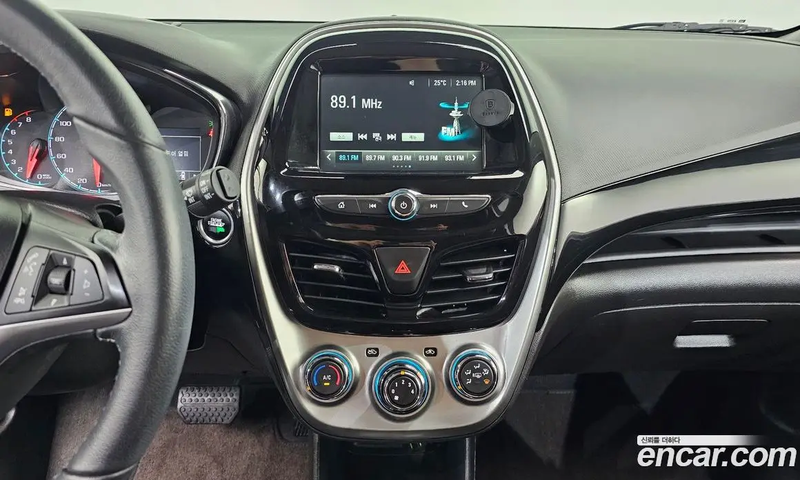 Chevrolet Spark 2016 1.0 автомат (гидро), фото 20 Chevrolet Spark 2016 1.0 автомат (гидро), фото 20