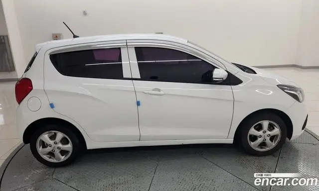Chevrolet Spark 2016 1.0 автомат (гидро), миниатюра 3 Chevrolet Spark 2016 1.0 автомат (гидро), миниатюра 3
