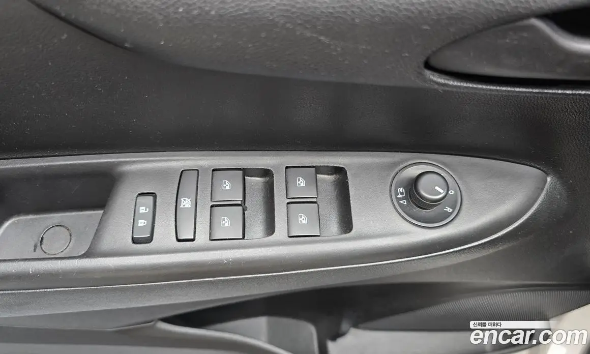 Chevrolet Spark 2017 1.0 автомат (гидро), фото 17 Chevrolet Spark 2017 1.0 автомат (гидро), фото 17