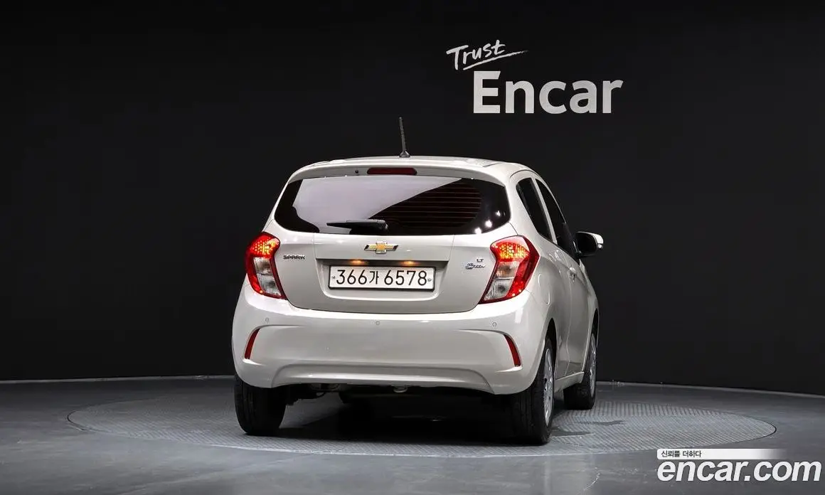 Chevrolet Spark 2017 1.0 автомат (гидро), фото 4 Chevrolet Spark 2017 1.0 автомат (гидро), фото 4