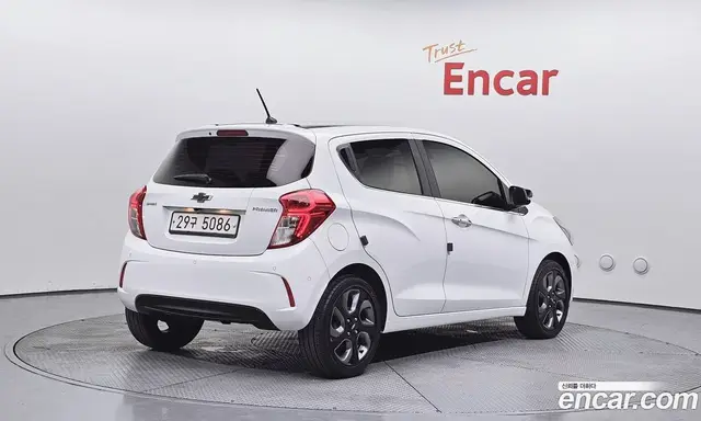 Chevrolet Spark 2019 1.0 автомат (гидро), миниатюра 2 Chevrolet Spark 2019 1.0 автомат (гидро), миниатюра 2