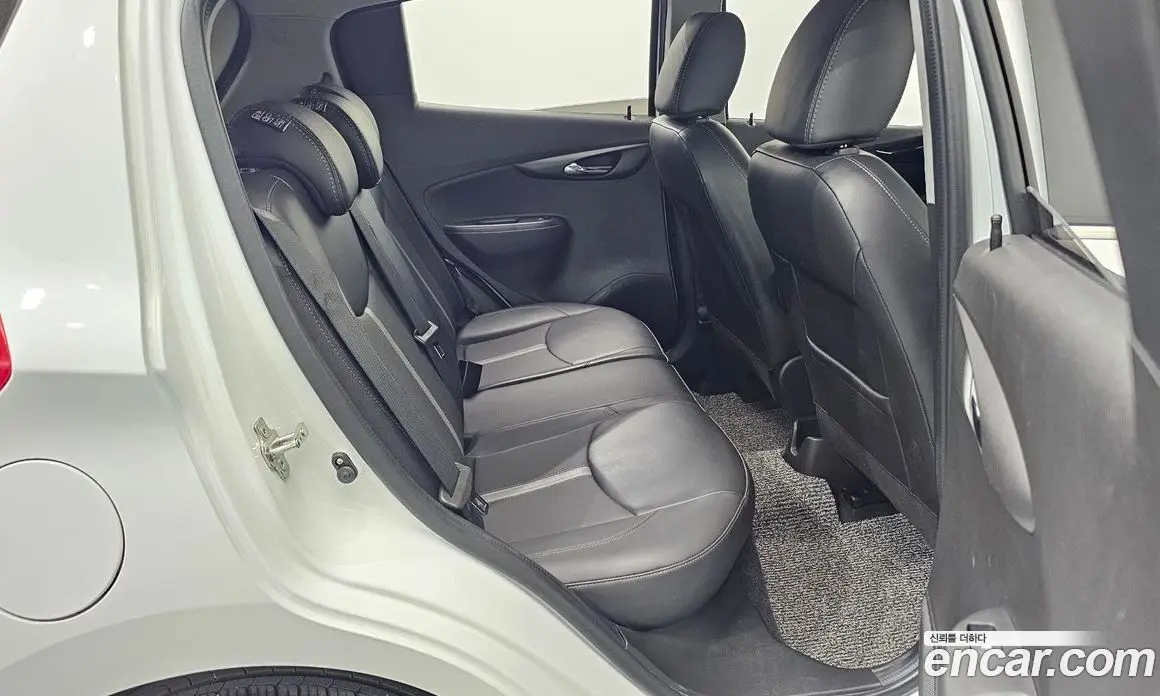 Chevrolet Spark 2019 1.0 автомат (гидро), фото 18 Chevrolet Spark 2019 1.0 автомат (гидро), фото 18