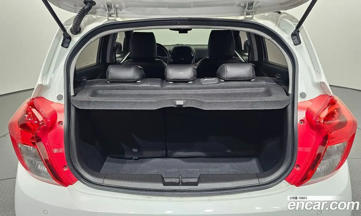 Chevrolet Spark 2019 1.0 автомат (гидро), фото 24 Chevrolet Spark 2019 1.0 автомат (гидро), фото 24