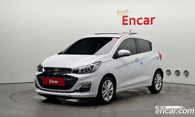 Chevrolet Spark 2019 1.0 автомат (гидро), миниатюра 1 Chevrolet Spark 2019 1.0 автомат (гидро), миниатюра 1