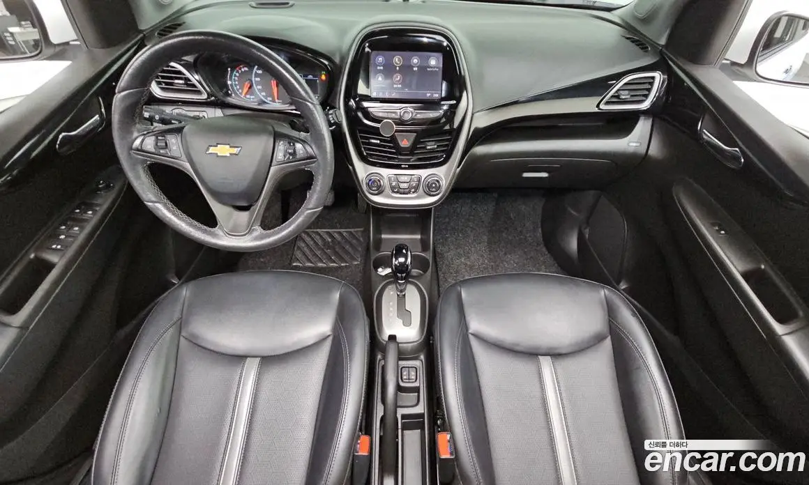 Chevrolet Spark 2019 1.0 автомат (гидро), фото 10 Chevrolet Spark 2019 1.0 автомат (гидро), фото 10