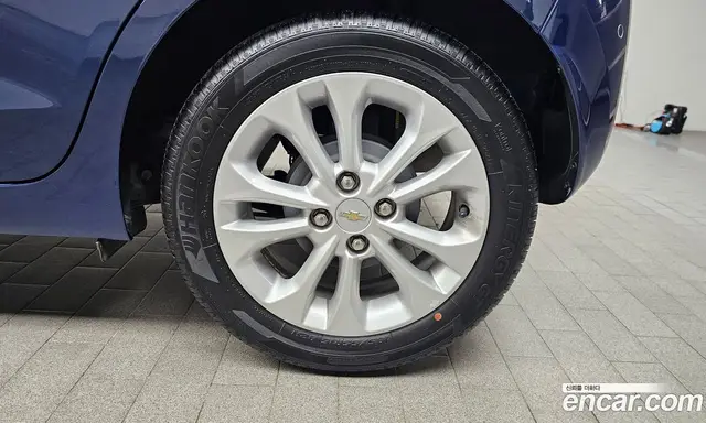 Chevrolet Spark 2021 1.0 автомат (гидро), миниатюра 7