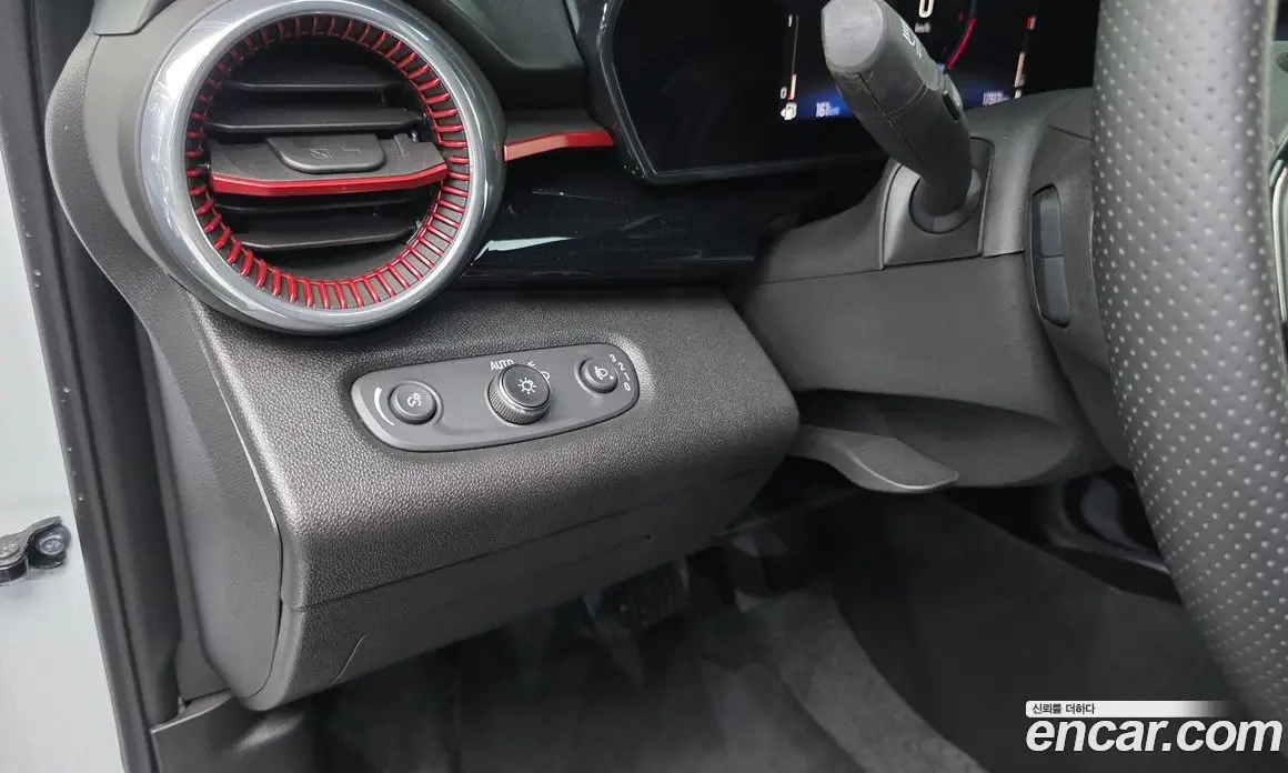 Chevrolet Trax 2023 1.2 автомат (гидро), фото 18