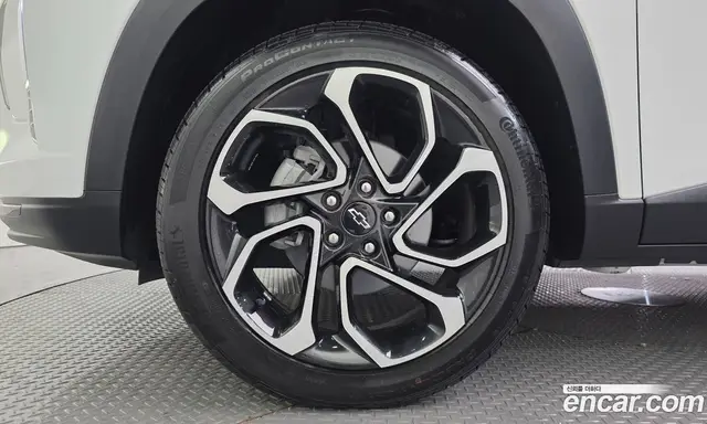 Chevrolet Trax 2023 1.2 автомат (гидро), миниатюра 5