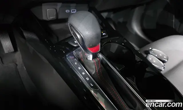 Chevrolet Trax 2023 1.2 автомат (гидро), миниатюра 12