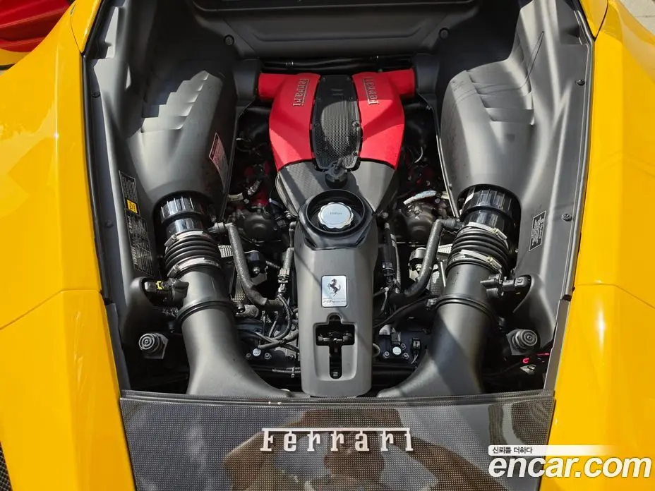 Ferrari F8 2021 3.9 автомат (гидро), фото 6 Ferrari F8 2021 3.9 автомат (гидро), фото 6