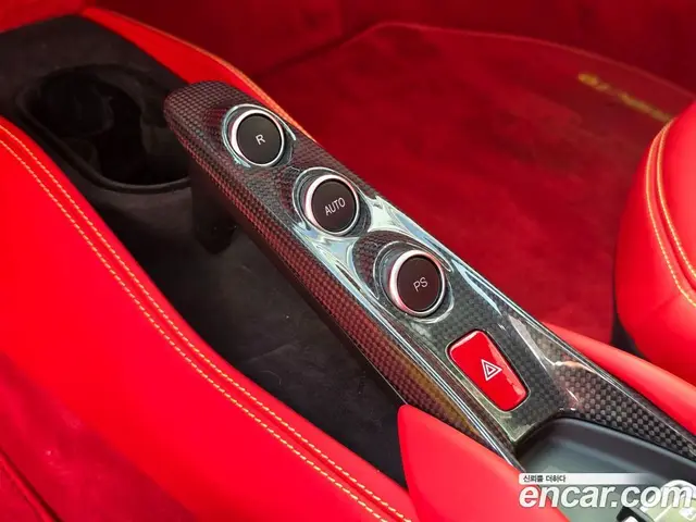 Ferrari F8 2021 3.9 автомат (гидро), миниатюра 9 Ferrari F8 2021 3.9 автомат (гидро), миниатюра 9