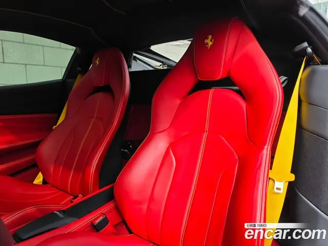 Ferrari F8 2021 3.9 автомат (гидро), миниатюра 10 Ferrari F8 2021 3.9 автомат (гидро), миниатюра 10
