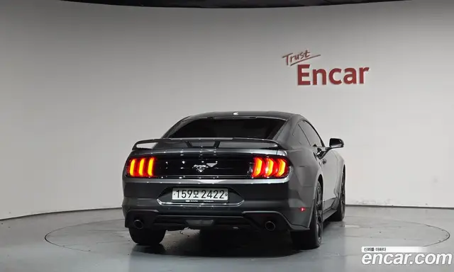 Ford Mustang 2019 2.3 автомат (гидро), миниатюра 3 Ford Mustang 2019 2.3 автомат (гидро), миниатюра 3