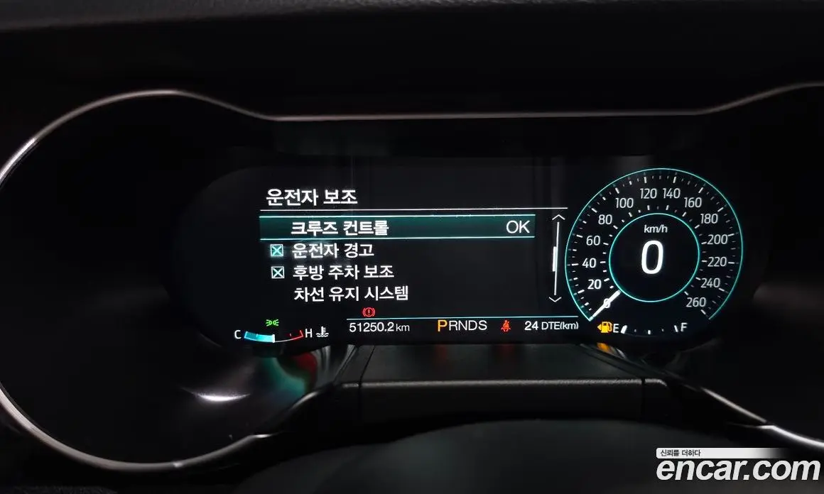 Ford Mustang 2019 2.3 автомат (гидро), фото 21 Ford Mustang 2019 2.3 автомат (гидро), фото 21