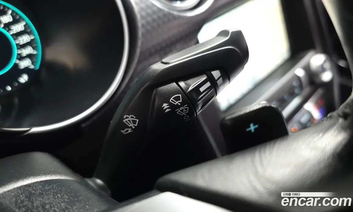 Ford Mustang 2019 2.3 автомат (гидро), фото 28 Ford Mustang 2019 2.3 автомат (гидро), фото 28