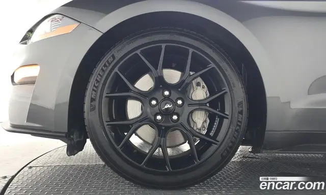 Ford Mustang 2019 2.3 автомат (гидро), миниатюра 4 Ford Mustang 2019 2.3 автомат (гидро), миниатюра 4