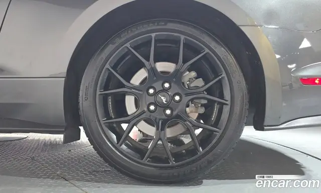 Ford Mustang 2019 2.3 автомат (гидро), миниатюра 6 Ford Mustang 2019 2.3 автомат (гидро), миниатюра 6