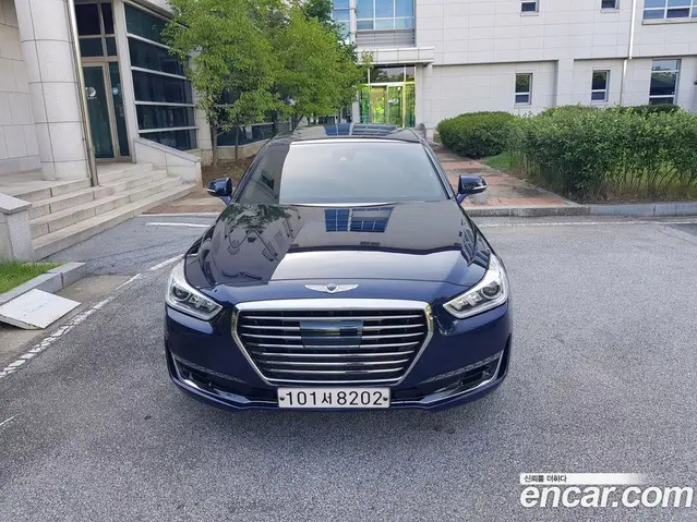 Genesis EQ900 2018 5.0 автомат (гидро), миниатюра 3 Genesis EQ900 2018 5.0 автомат (гидро), миниатюра 3