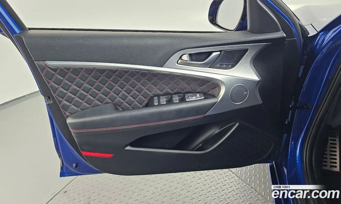 Genesis G70 2017 3.3 автомат (гидро), фото 14