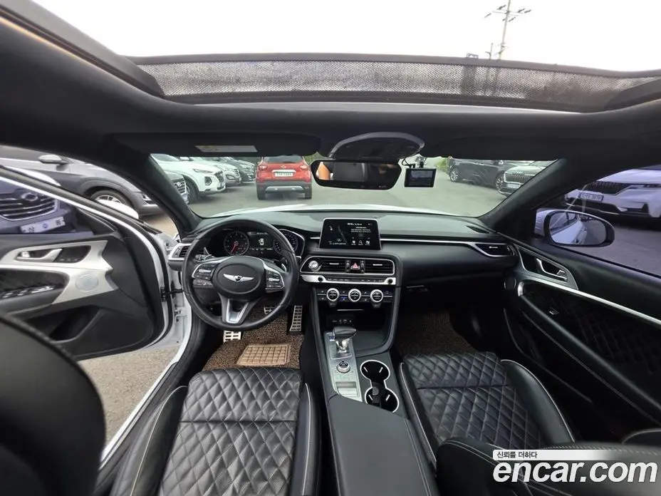 Genesis G70 2019 2.0 автомат (гидро), фото 13 Genesis G70 2019 2.0 автомат (гидро), фото 13