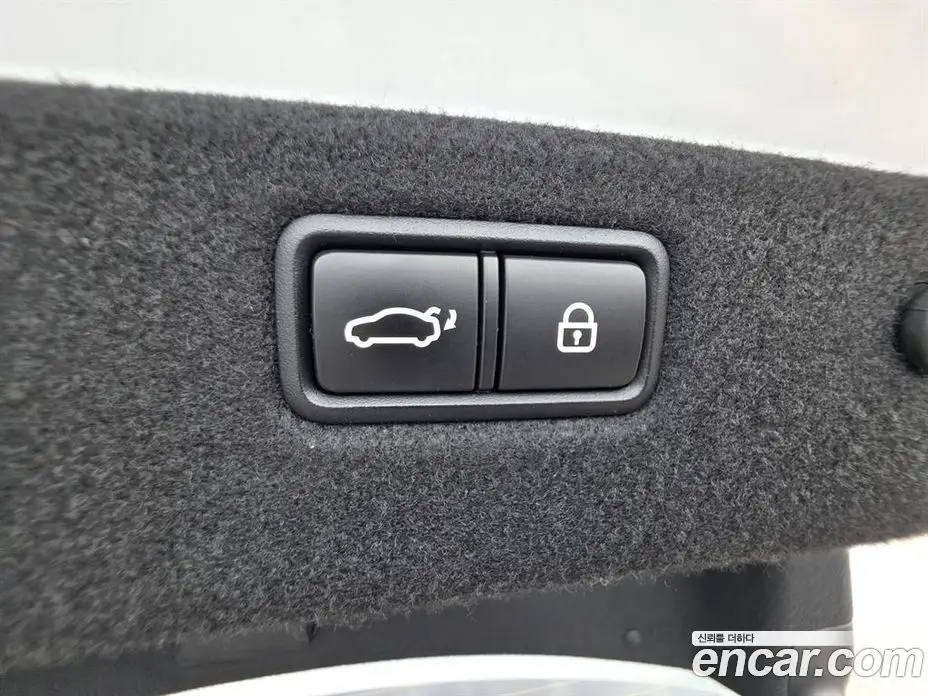 Genesis G70 2019 2.0 автомат (гидро), фото 19 Genesis G70 2019 2.0 автомат (гидро), фото 19