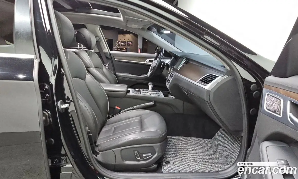 Genesis G80 2016 3.3 автомат (гидро), фото 18 Genesis G80 2016 3.3 автомат (гидро), фото 18