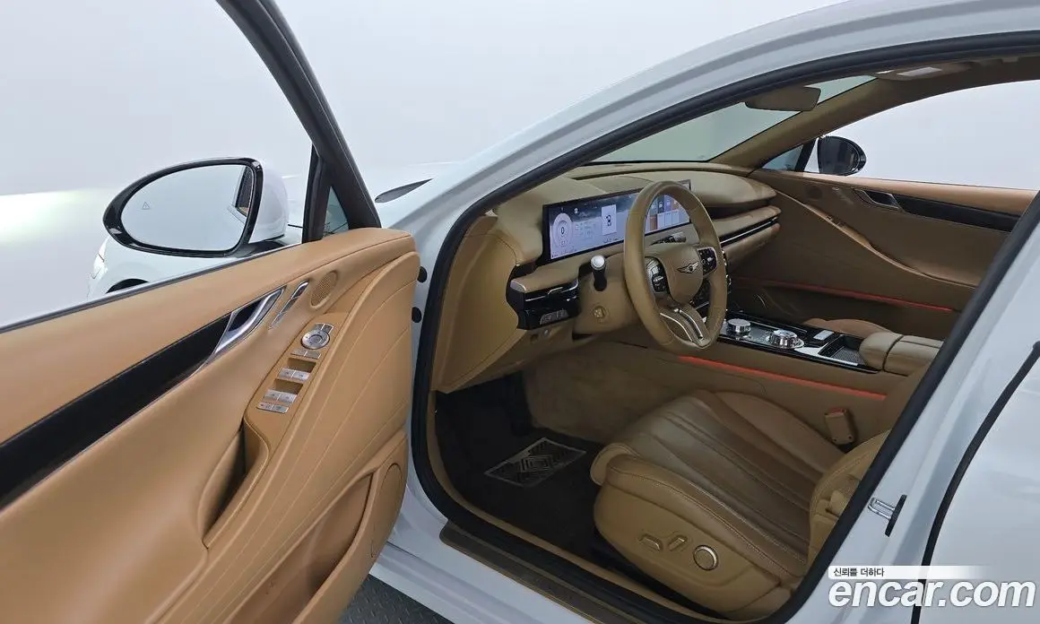 Genesis G80 2024 2.5 автомат (гидро), фото 13 Genesis G80 2024 2.5 автомат (гидро), фото 13