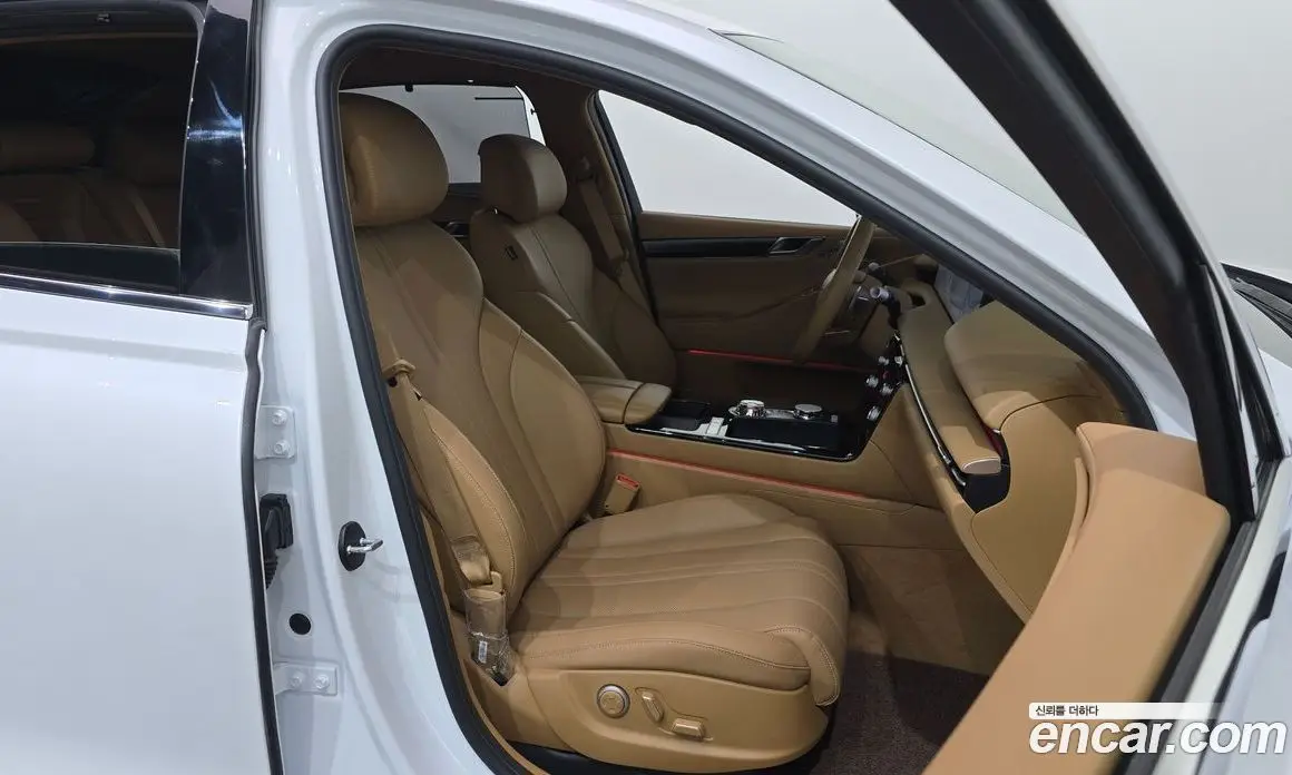 Genesis G80 2024 2.5 автомат (гидро), фото 16 Genesis G80 2024 2.5 автомат (гидро), фото 16