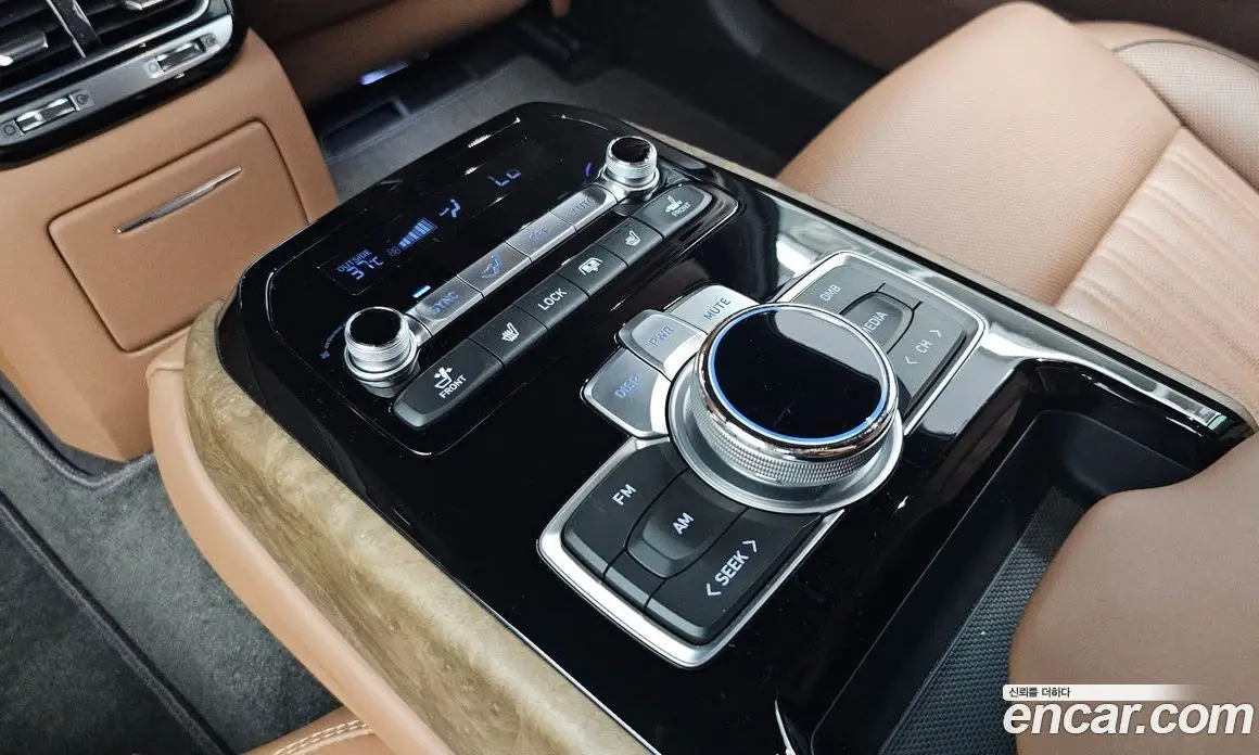 Genesis G90 2019 3.8 автомат (гидро), фото 24 Genesis G90 2019 3.8 автомат (гидро), фото 24