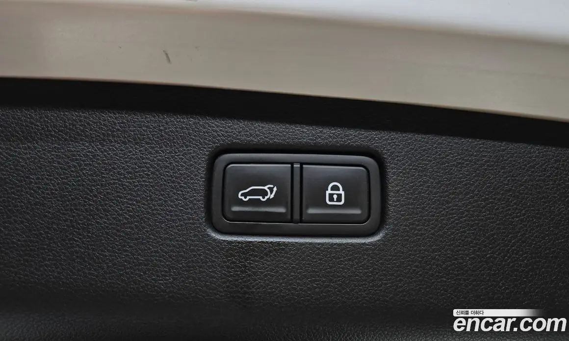 Genesis GV70 2021 2.5 автомат (гидро), фото 22 Genesis GV70 2021 2.5 автомат (гидро), фото 22