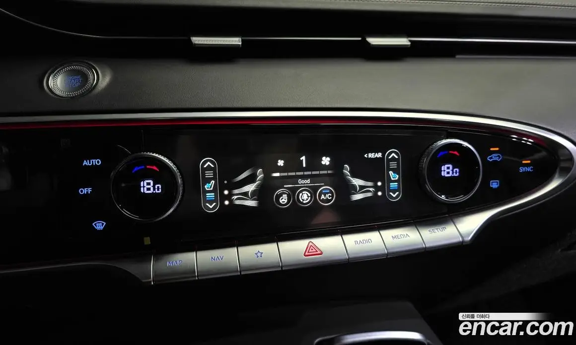 Genesis GV70 2021 2.5 автомат (гидро), фото 30 Genesis GV70 2021 2.5 автомат (гидро), фото 30