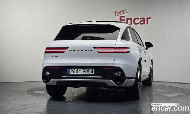 Genesis GV70 2021 2.5 автомат (гидро), миниатюра 4 Genesis GV70 2021 2.5 автомат (гидро), миниатюра 4