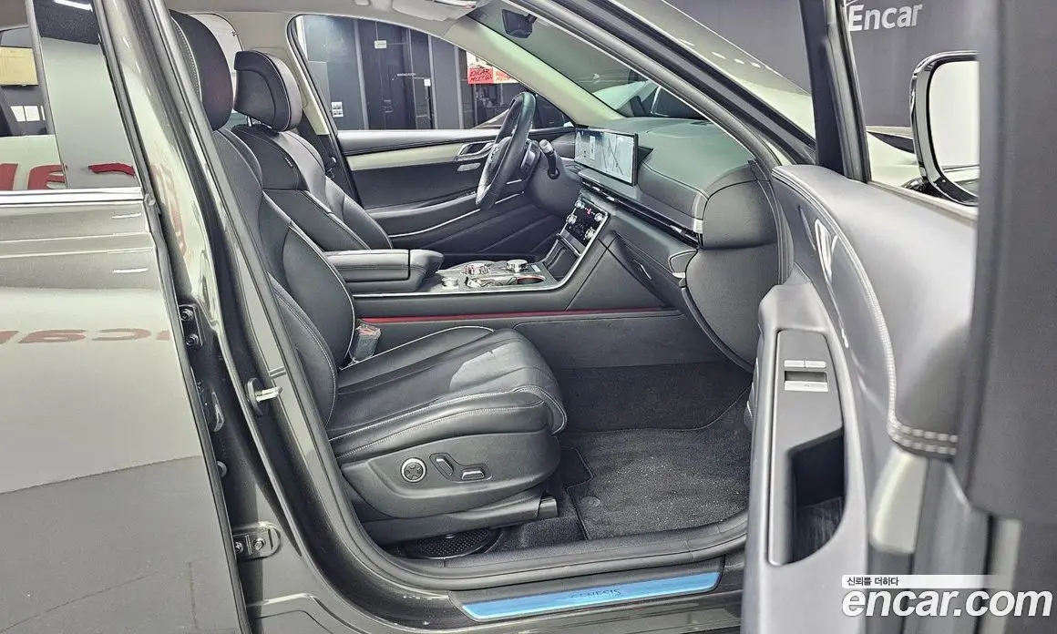 Genesis GV80 2024 2.5 автомат (гидро), фото 11 Genesis GV80 2024 2.5 автомат (гидро), фото 11