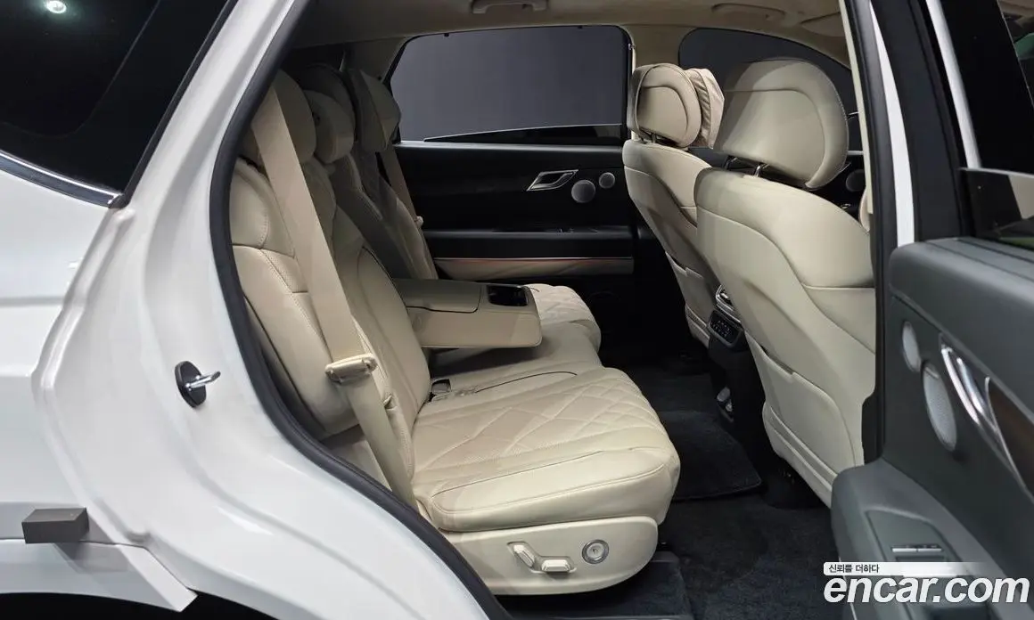 Genesis GV80 2024 2.5 автомат (гидро), фото 12 Genesis GV80 2024 2.5 автомат (гидро), фото 12