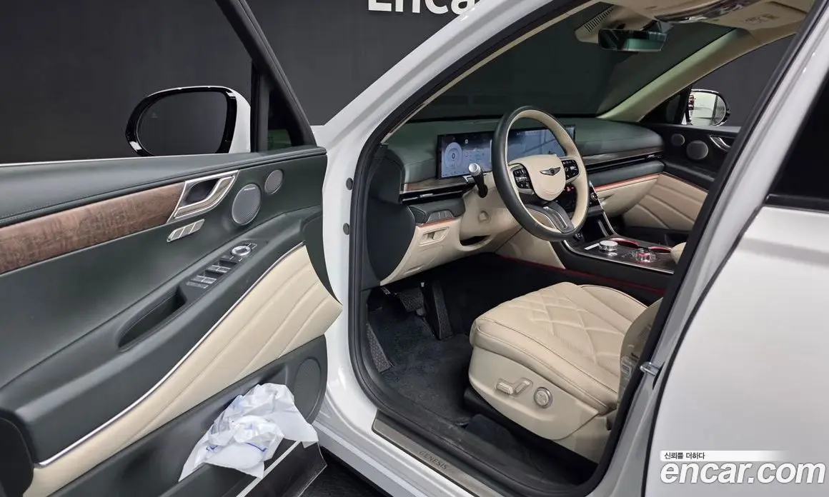 Genesis GV80 2024 2.5 автомат (гидро), фото 10 Genesis GV80 2024 2.5 автомат (гидро), фото 10