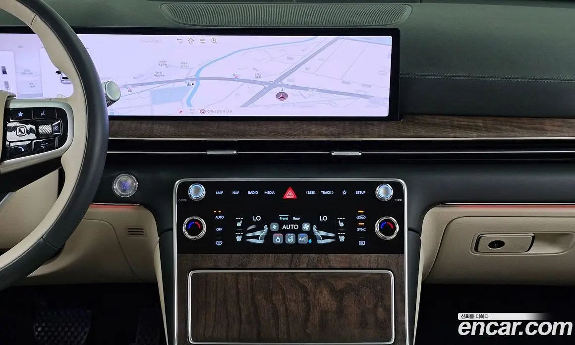Genesis GV80 2024 2.5 автомат (гидро), фото 20 Genesis GV80 2024 2.5 автомат (гидро), фото 20