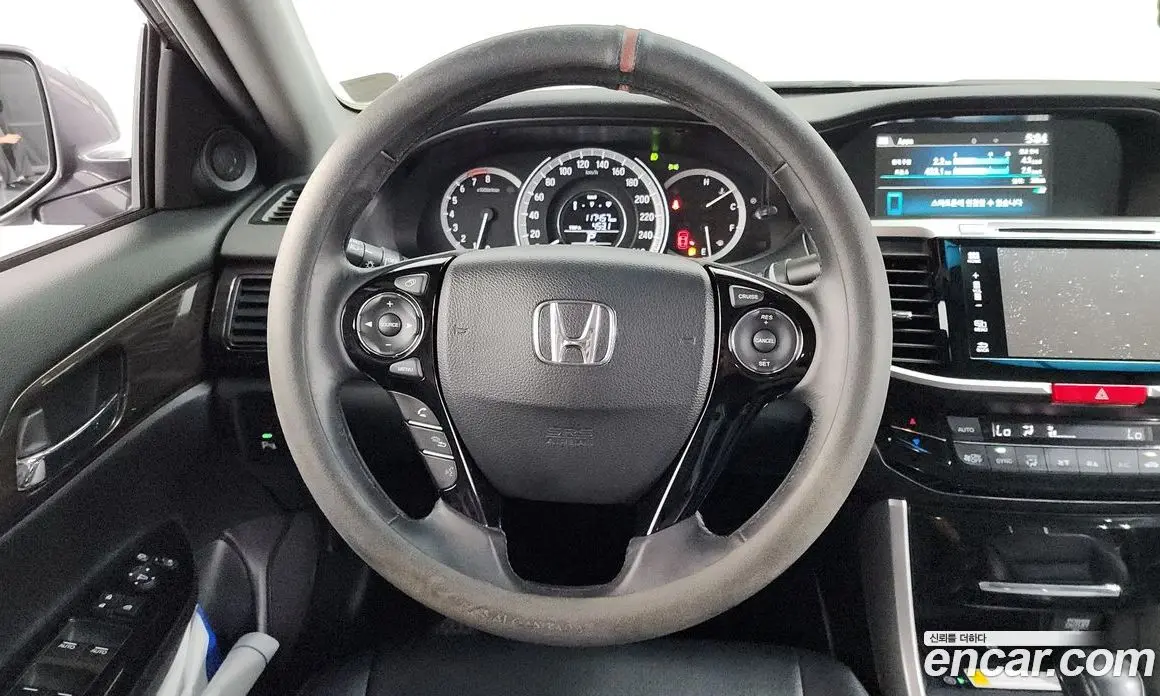 Honda Accord 2016 2.4 автомат (гидро), фото 14 Honda Accord 2016 2.4 автомат (гидро), фото 14