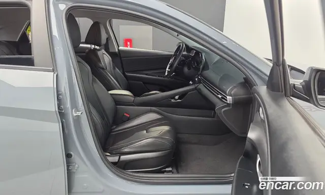 Hyundai Avante 2022 1.6 автомат (гидро), миниатюра 11