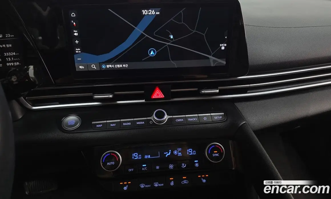 Hyundai Avante 2022 1.6 автомат (гидро), фото 14