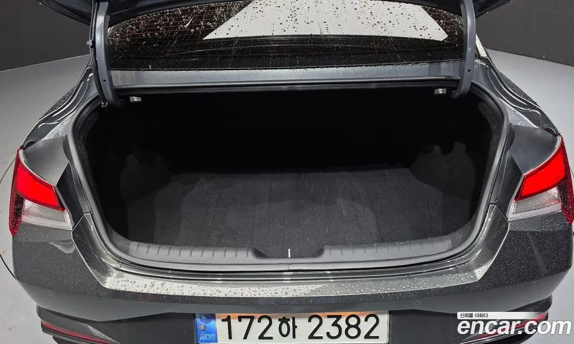 Hyundai Avante 2022 1.6 автомат (гидро), фото 20