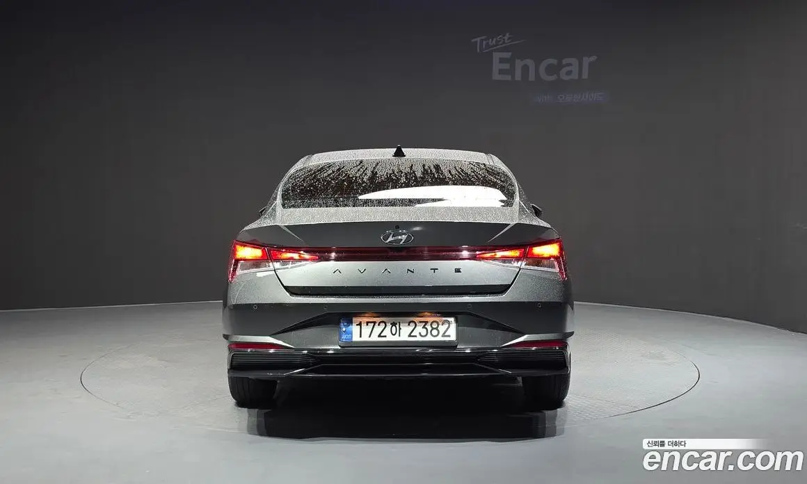 Hyundai Avante 2022 1.6 автомат (гидро), фото 4